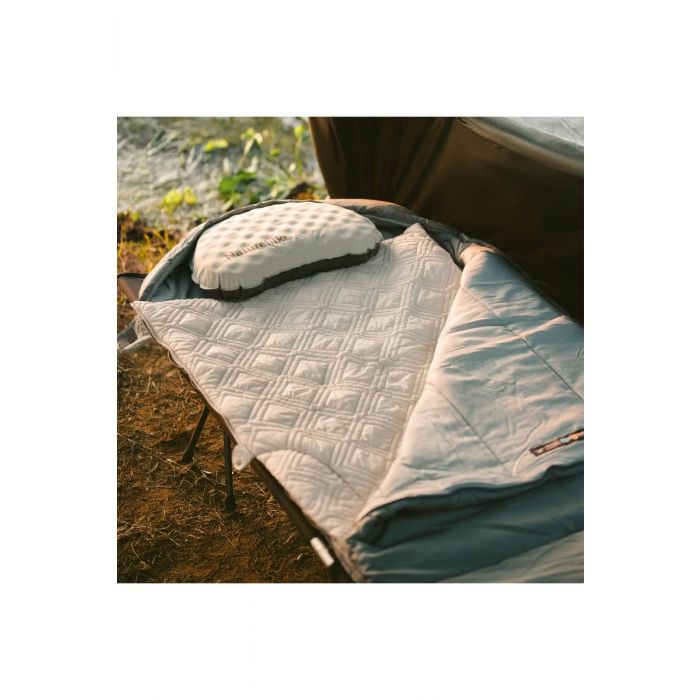 Koc podgrzewany NATUREHIKE SK90 CNK2450PJ015 CLOUD GRAY M