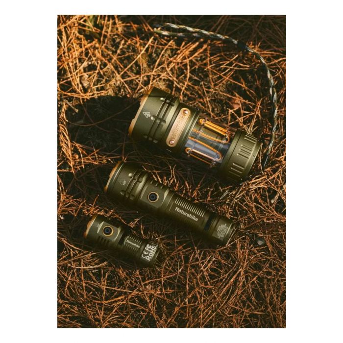 Latarka NATUREHIKE OUTDOOR FLASHLIGHT 1000 lm (nk2300011)-green
