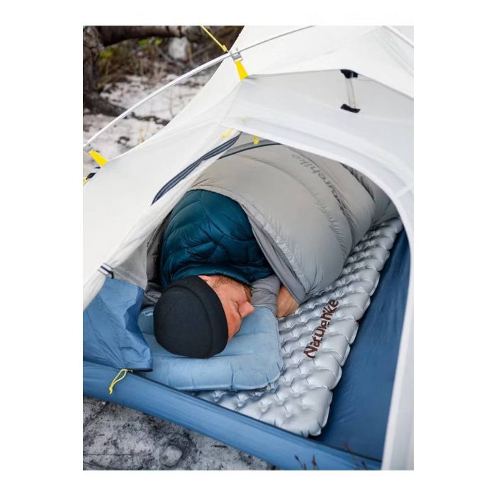 Materac NATUREHIKE TUYE R 5.8 SQUARE (CNH22DZ016) / CARBON SILVER Materac NATUREHIKE TUYE R 5.8 SQUARE (CNH22DZ016) / CARBON SILVER