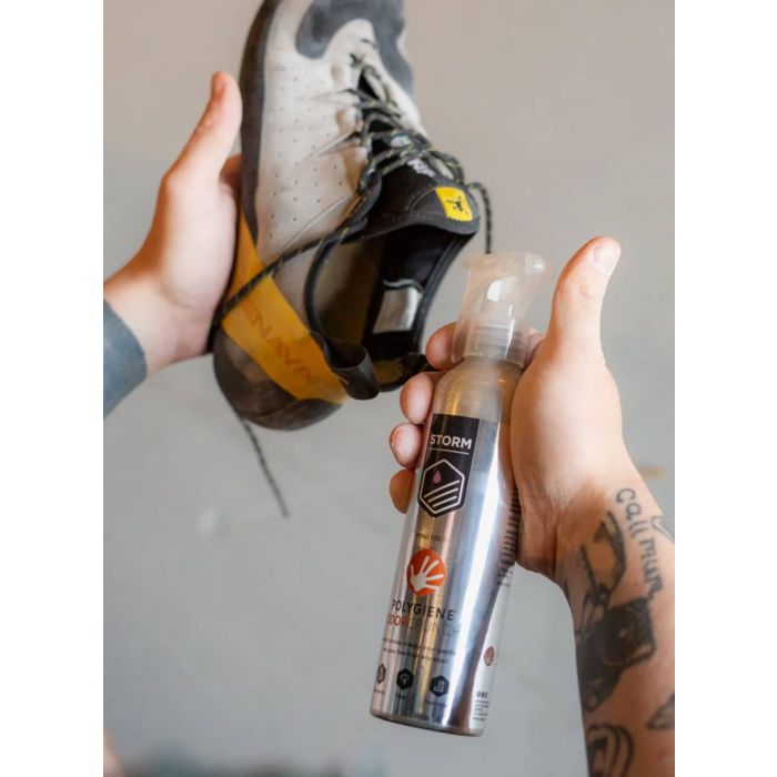 Odświeżacz do butów STORM ODORCRUNCH SPRAY 225ml