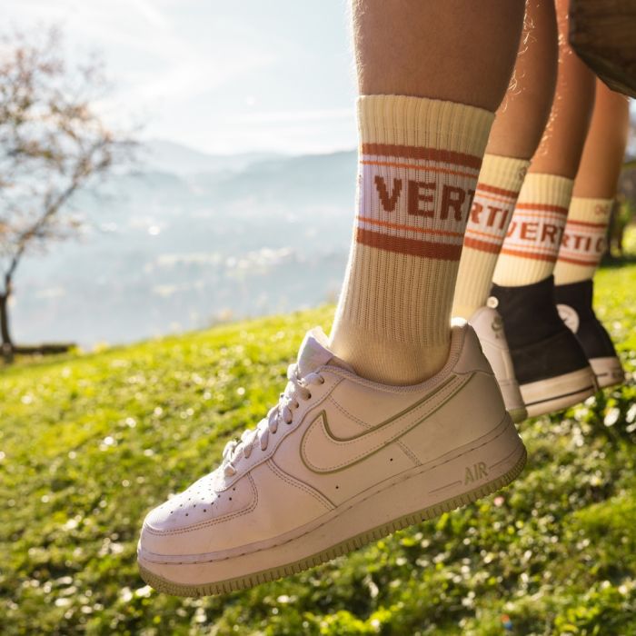 Skarpety Y&Y VERTICAL ROCK SOCKS / OLD SCHOLL VIBES