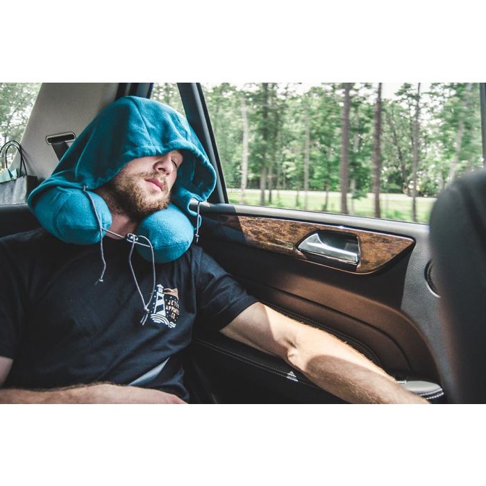 Poduszka z kapturem GRAND TRUNK HOODED NECK TRAVEL PILLOW PEACOCK GREEN
