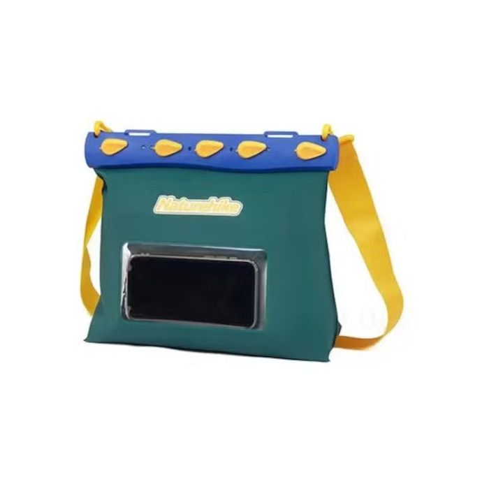 Saszetka wodoszczelna NATUREHIKE WATERPROOF BAG CNK2300BS016 5.6L